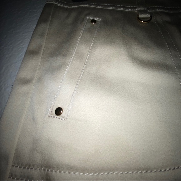 Tan Short by Cache - Picture 3 of 5